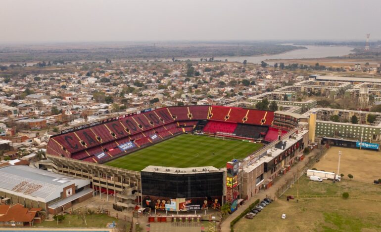 Allanan por segunda vez la sede del club Colón