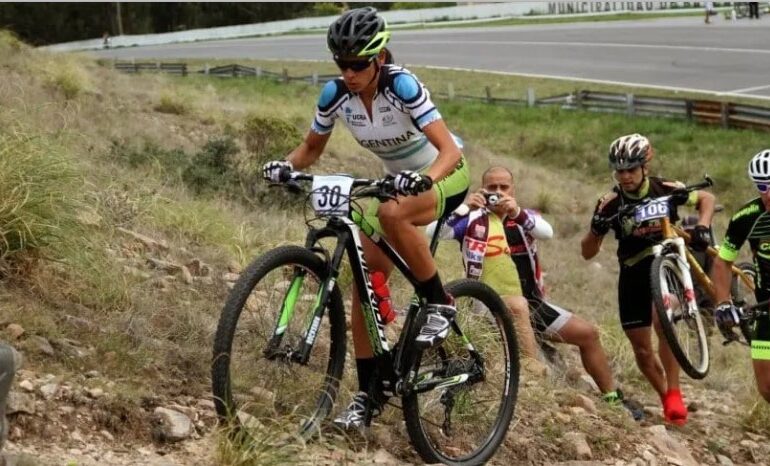 Agustina Apaza, la primera medalla argentina en los Juegos Suramericanos Asunción 2022