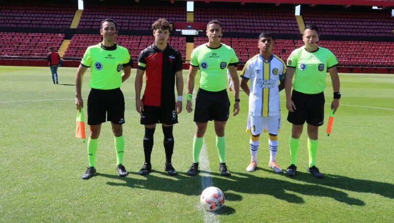 Reserva: Colón cayó goleado en su despedida en el Brigadier López