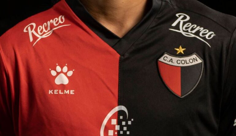 Otra intimación millonaria contra Colón: ¡ahora es Kelme!