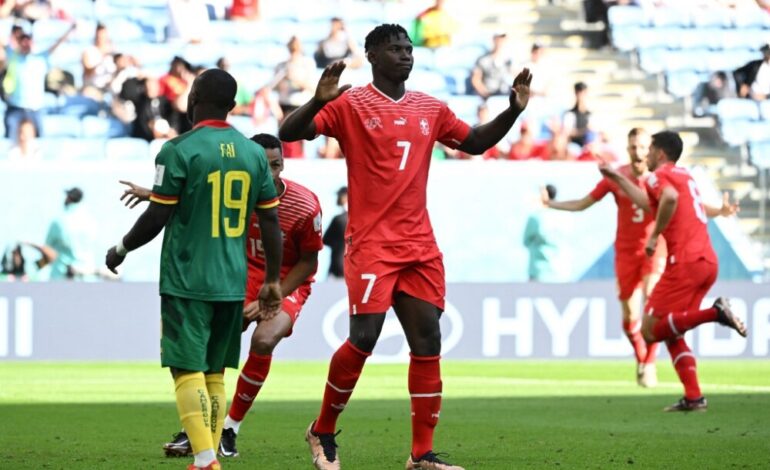 Suiza arrancó con el pie derecho: le ganó a Camerún, por la mínima, con un emotivo gol