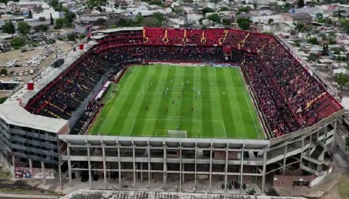 Colón recibe a Lanús: 19:15 y comienza una nueva ilusión