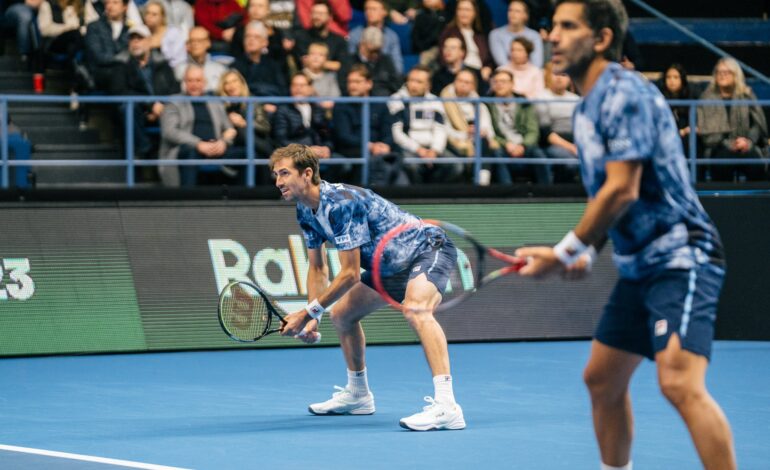 Argentina perdió el dobles con Finlandia: al borde de la derrota en la serie de Copa Davis