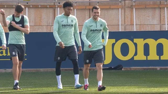 Lo Celso comenzó a entrenar tras sufrir la lesión que lo dejó afuera del Mundial