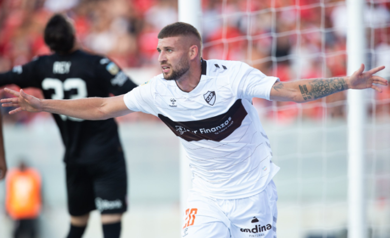 Platense sorprendió a Independiente y se llevó un triunfazo de Avellaneda