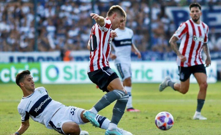  Gimnasia se lo dio vuelta a Estudiantes y se quedó con el clásico de La Plata