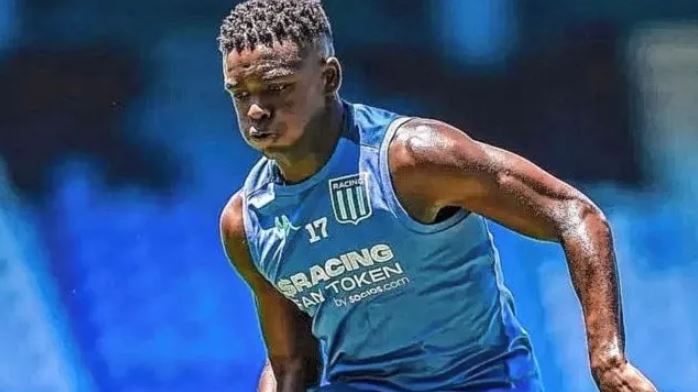Racing: se resintió Carbonero y podría ser baja para visitar a Unión