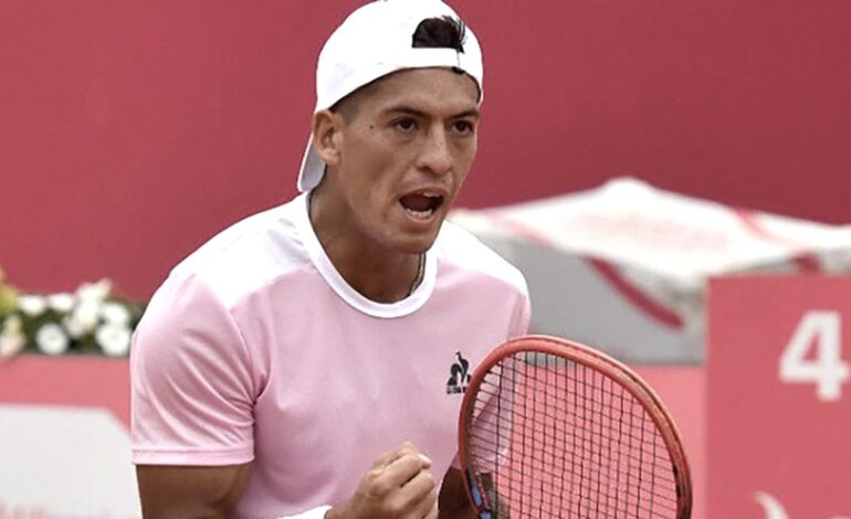En duelo de argentinos, Sebastián Báez se impuso a Pedro Cachín y avanzó en Estoril