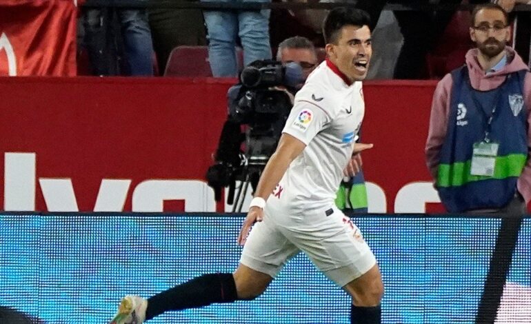  Gol y roja para el Huevo Acuña en el empate de Sevilla ante Celta de Vigo