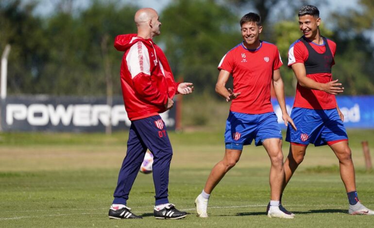 Sin Gordillo como titular, Méndez perfila el mismo equipo para enfrentar a Arsenal