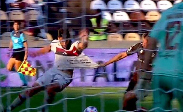 Colón y Platense empataron 0-0: ¿Fue penal a Pierotti?