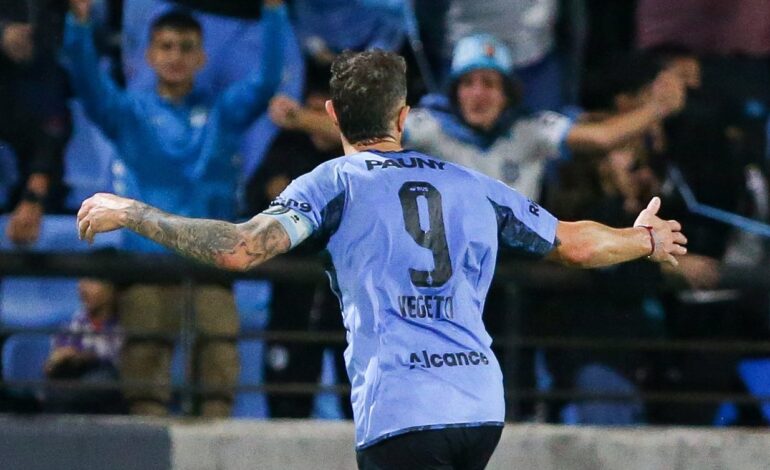  Con un golazo de Vegetti, Belgrano venció a Newell´s y se mete de lleno a la pelea