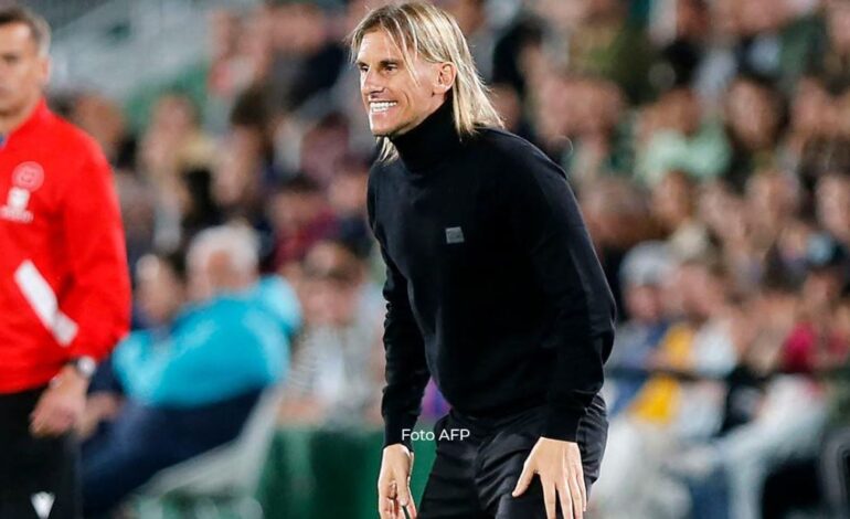 LaLiga: Barcelona goleó al Elche en el debut de Beccacece