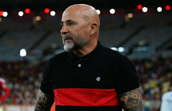 «¡Burro!»: la reacción de la hinchada de Flamengo tras un cambio de Sampaoli