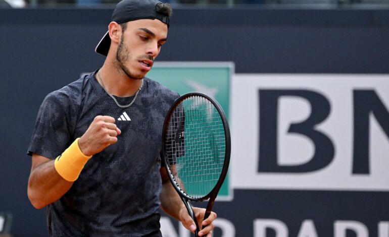 Francisco Cerúndolo eliminó a Jaume Munar en una gran jornada para los argentinos en Roland Garros