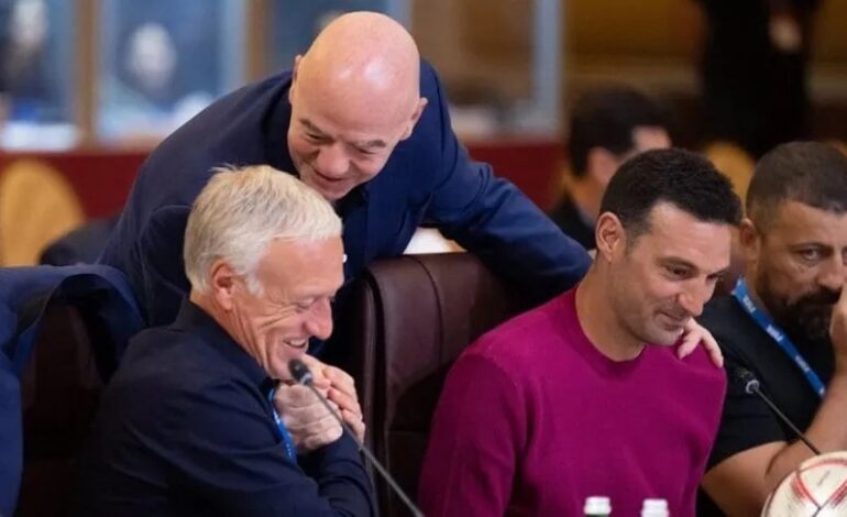Lionel Scaloni volvió a Qatar después de haber ganado el Mundial con la Selección Argentina