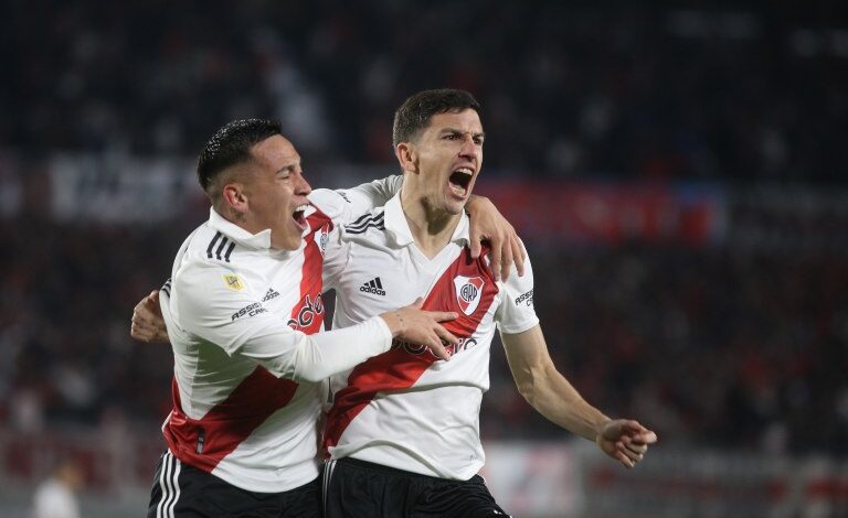 VIDEO Echeverri debutó en la gran victoria de un River que juega a otra cosa: 3 a 1 a Instituto