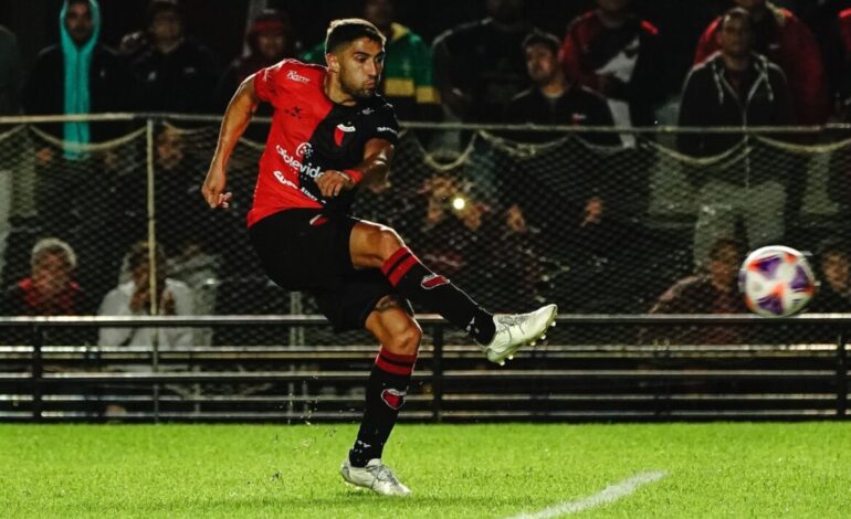 Álvarez: “Trato de no pensar en el futuro, pero puedo ser el único perjudicado por no poder terminar el torneo»