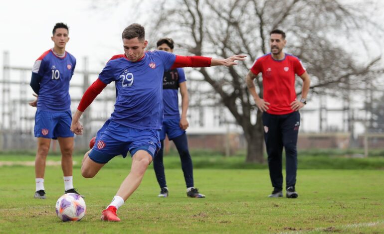 Daniel Juárez se fracturó la nariz y será baja en Unión