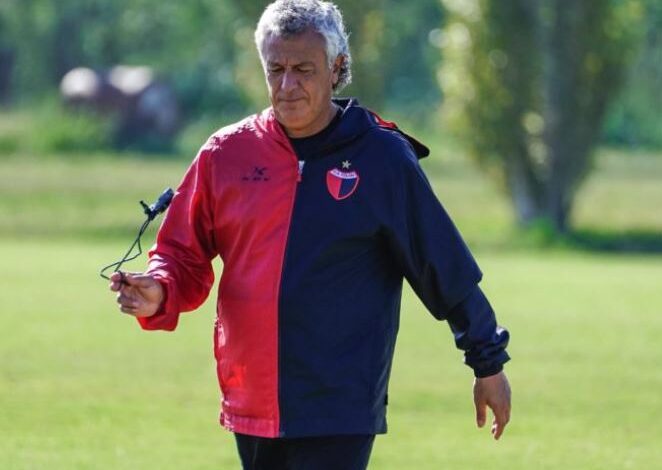 Colón hizo fútbol: el 11 de Pipo para enfrentar a Lanús