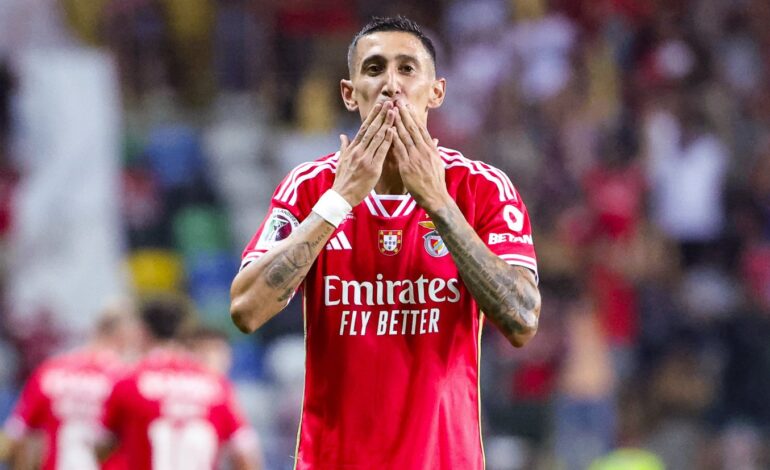 Di María marcó y asistió en la goleada del Benfica a Vitória Guimarães