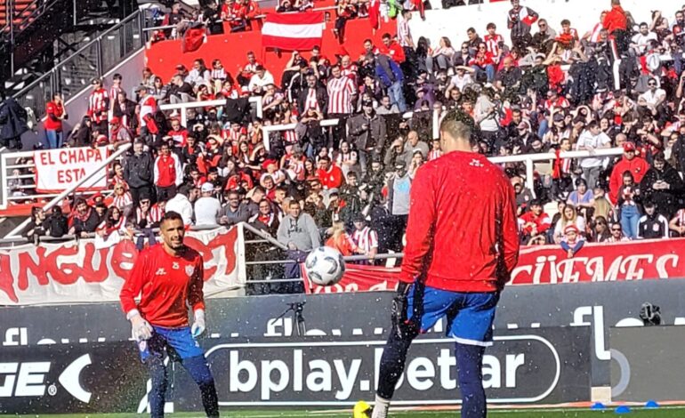 Sebastián Moyano se ausentó en la práctica y uno de los «refuerzos» gana terreno para ser titular