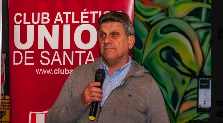 Gerardo Barisone del «Tenemos la camiseta de Messi para sortear» al «se esperan entre 2 mil y 3 mil chicos»