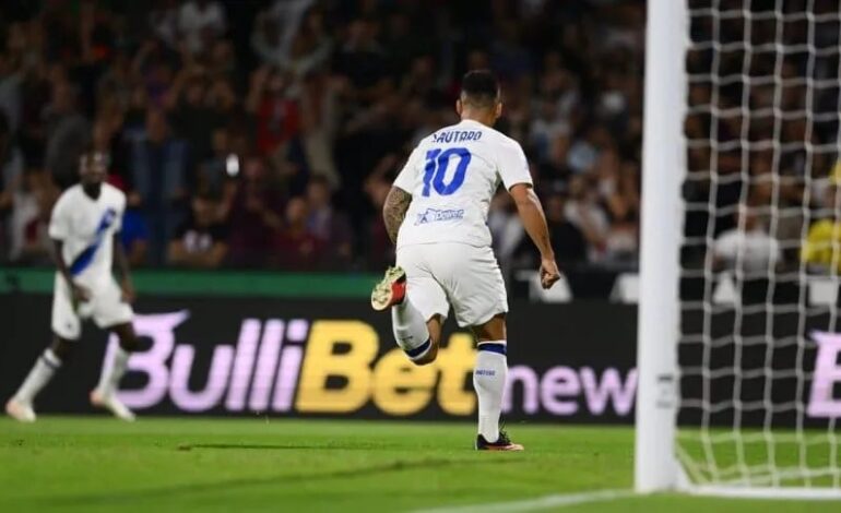 Lautaro Martínez ingresó en el segundo tiempo, metió un póker y le dio el triunfo al Inter