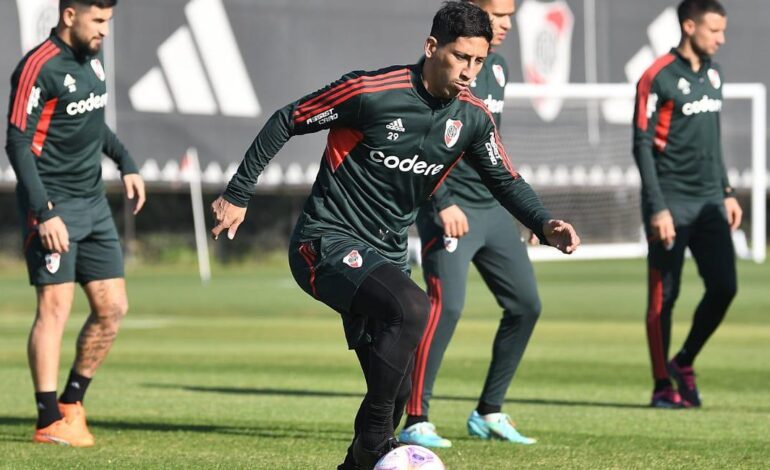 Con varios cambios y sin Armani, el once de River que se perfila ante Colón