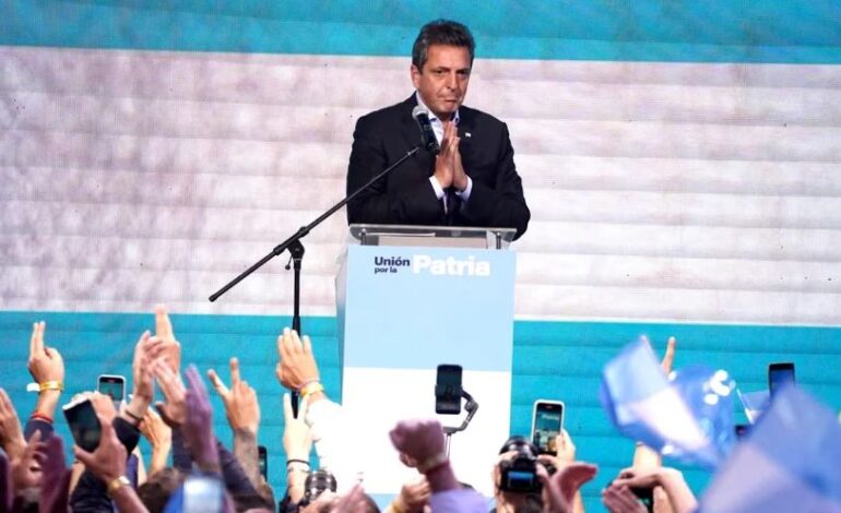 Ganó Sergio Massa y hay balotaje: resurgen con más fuerza que nunca las especulaciones para suprimir el descenso por tabla