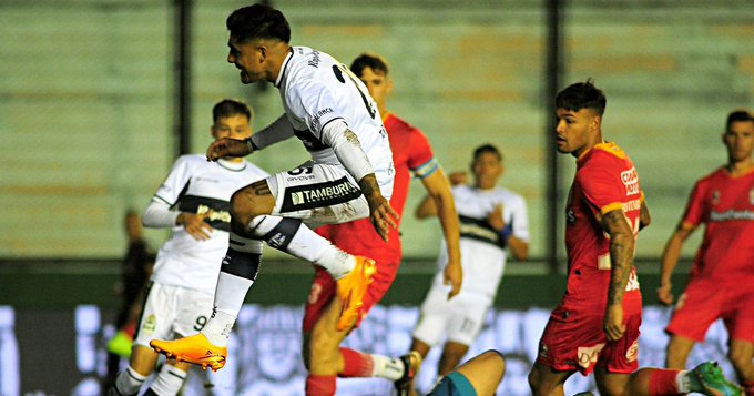 Arsenal y Gimnasia igualaron sin goles en Sarandí