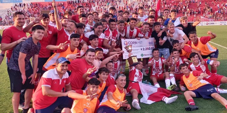 Unión dio la lista de buena fe para la final de la Copa Santa Fe ante Rosario Central.