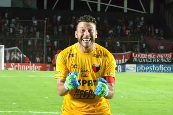 A Víctor Godano le gustaría repatriar a un ex-Colón: el arquero campeón de la Copa LPF 2023