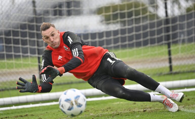 Franco Armani se entrena con NORMALIDAD y prepara su vuelta en River