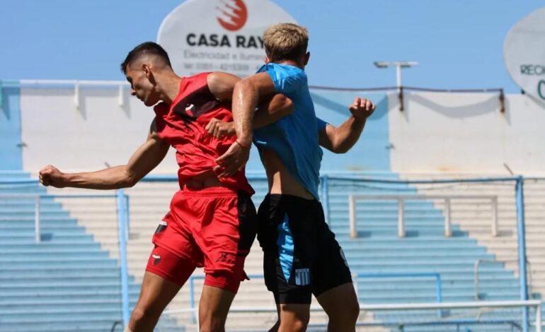 El segundo equipo de Colón no aguantó la ventaja y cayó ante Racing (C)