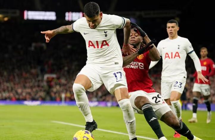 VIDEO Un error del Cuti Romero le costó el triunfo al Tottenham ante Everton en la Premier