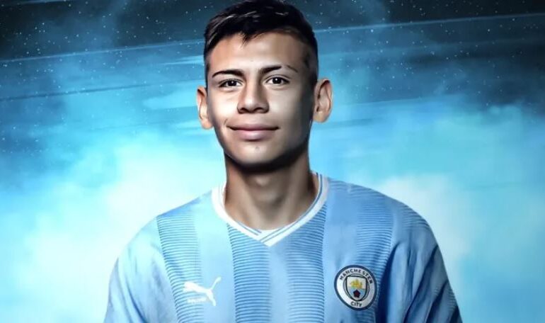Echeverri, a un paso de ser cedido por Manchester City a Girona