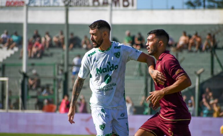 Lanús sumó de a tres y hundió más a Sarmiento