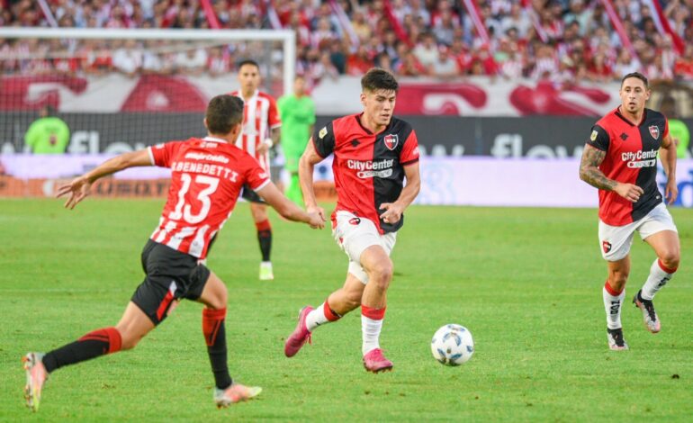 Con un doblete de Méndez, Estudiantes le ganó sobre el final su partido a Newell’s