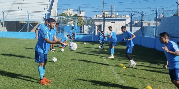 CADU presentó los convocados para el duelo ante Colón