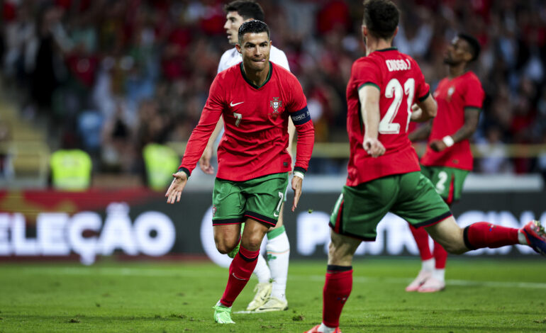 Cristiano Ronaldo brilló en la victoria de Portugal sobre Irlanda previo a la Eurocopa