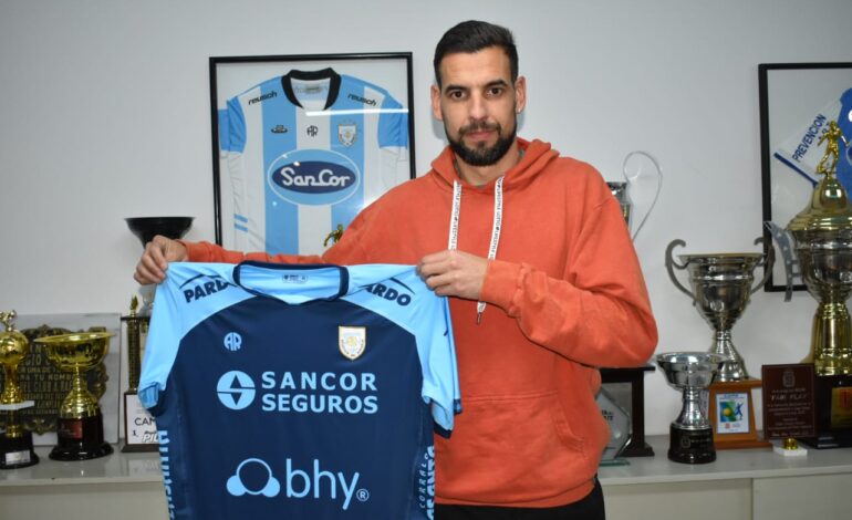 El arquero Emanuel Bilbao se incorpora al plantel de Fabián Nardozza