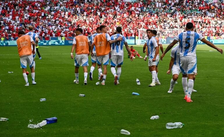 Argentina pide que le den por ganado el partido ante Marruecos y la FIFA abrió una investigación