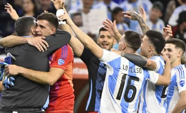  Copa América: Argentina pasó por penales a Ecuador y está en semis con un Dibu GIGANTE