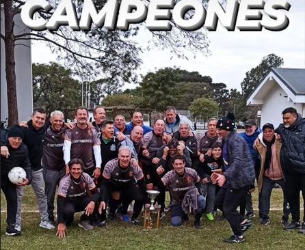 En la Liga Club de Campo Contadores «C» es el campeón de la Zona «B»