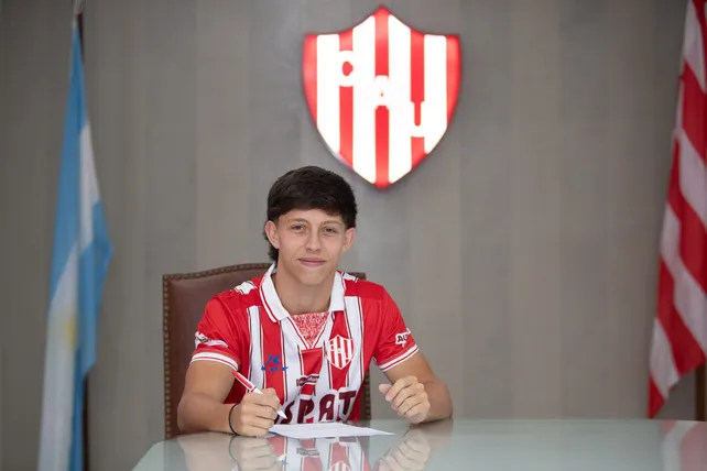 Quién es el hijo de un exdirigente de Newell’s que quedó libre y firmó contrato en Unión