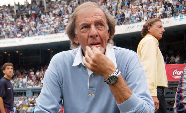 A 86 años del nacimiento de Menotti: la increíble historia de sus dos cumpleaños
