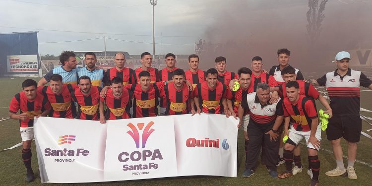 Juventud de Esperanza se quedó con un gran triunfo en la ida de la final de la Copa Santa Fe