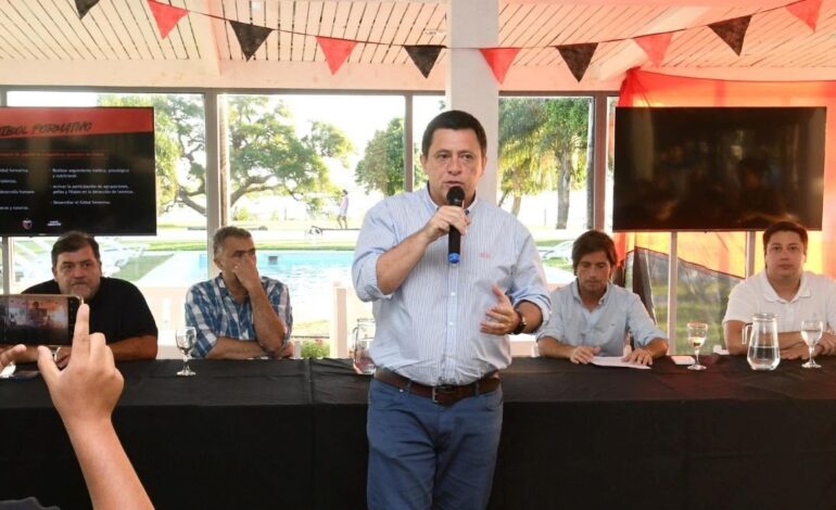 Gustavo Abraham: «Acá van a necesitar dirigentes con capacidad de manejar una institución como Colón»