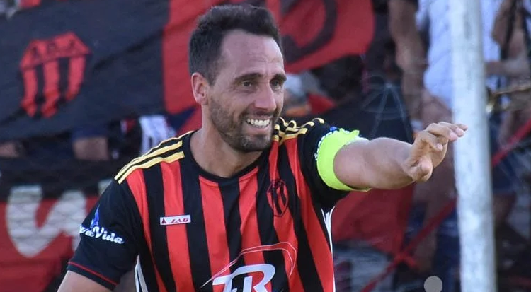  Matías Donnet opinó sobre el arquero de Boca: «A Leandro Brey le falta confianza»
